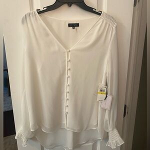 1 Stare White Blouse, Medium, New With Tags